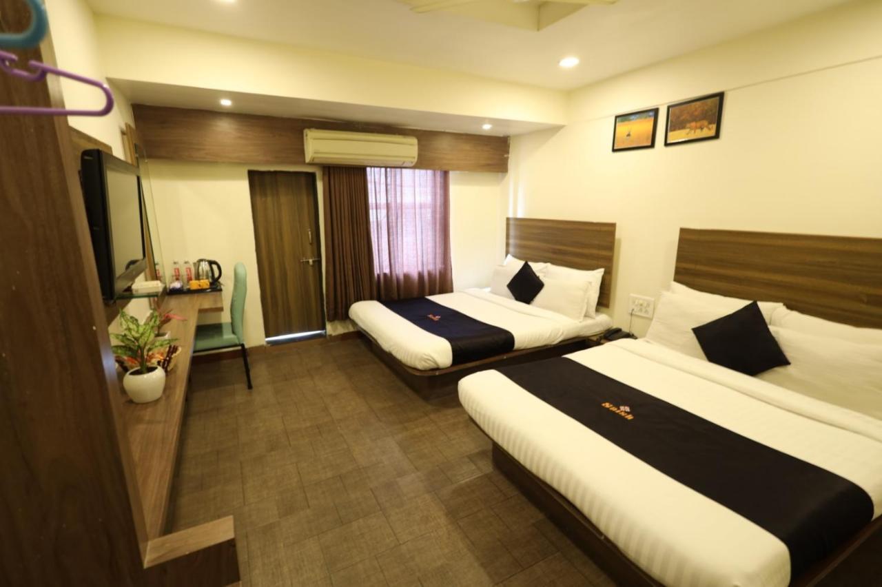 Saish Hotel Shirdi Exterior photo