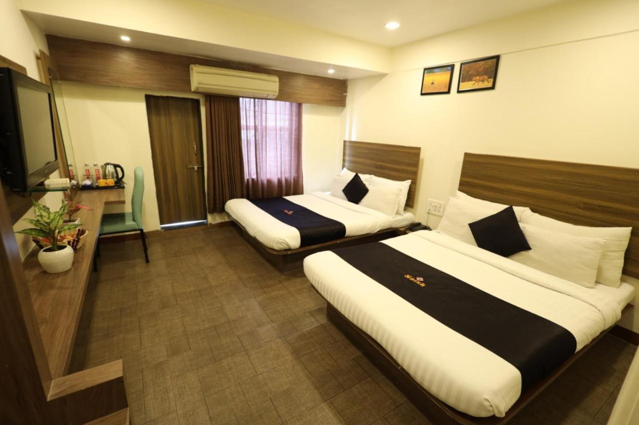 Saish Hotel Shirdi Exterior photo